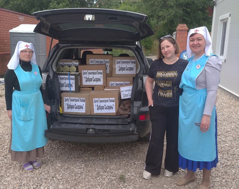 Плащи-дождевики, продукты, медикаменты: волонтеры отправили бойцам СВО очередную гуманитарную помощь - удалось закупить все необходимое