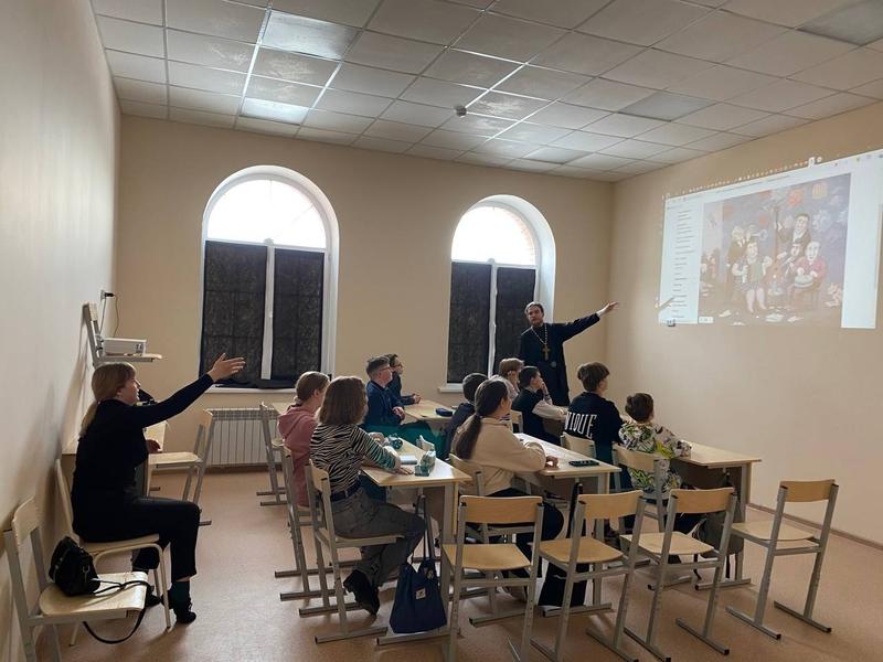В Сызрани подростки смогут бесплатно обучиться навыкам работы в медиа-индустрии: свободные места еще есть
