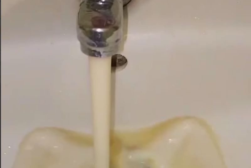     :      ,   
