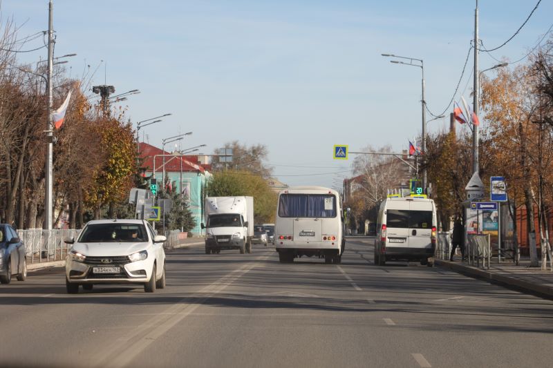 «Делайте себе операции и тушите пожар сами»: жители Сызрани вступили в спор о правах водителя автобуса