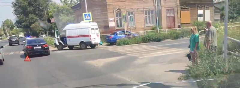       Lada   
