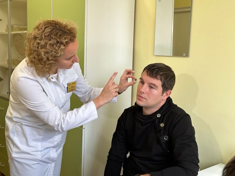 В Самарской области помогают потерявшим глаза бойцам СВО