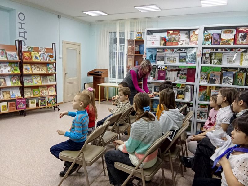 В Сызрани автор детских книг в жанре фэнтези впервые встретилась со своими читателями