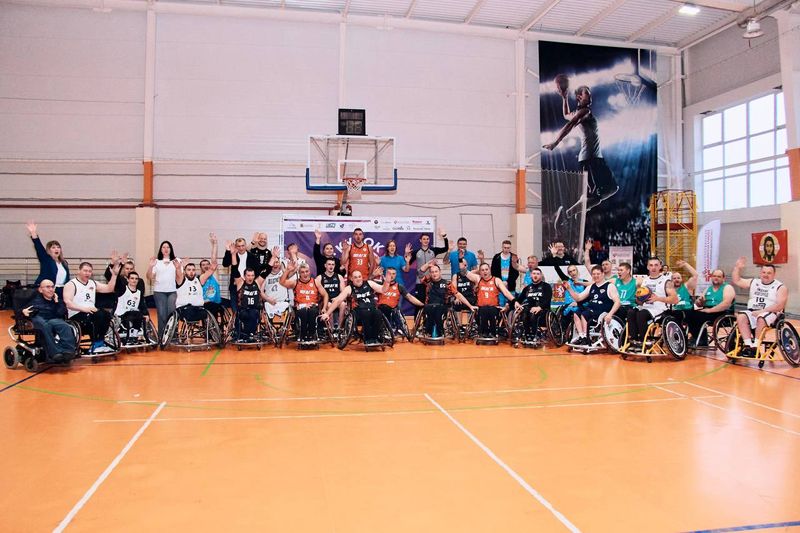 В Сызрани впервые прошел турнир по баскетболу на колясках