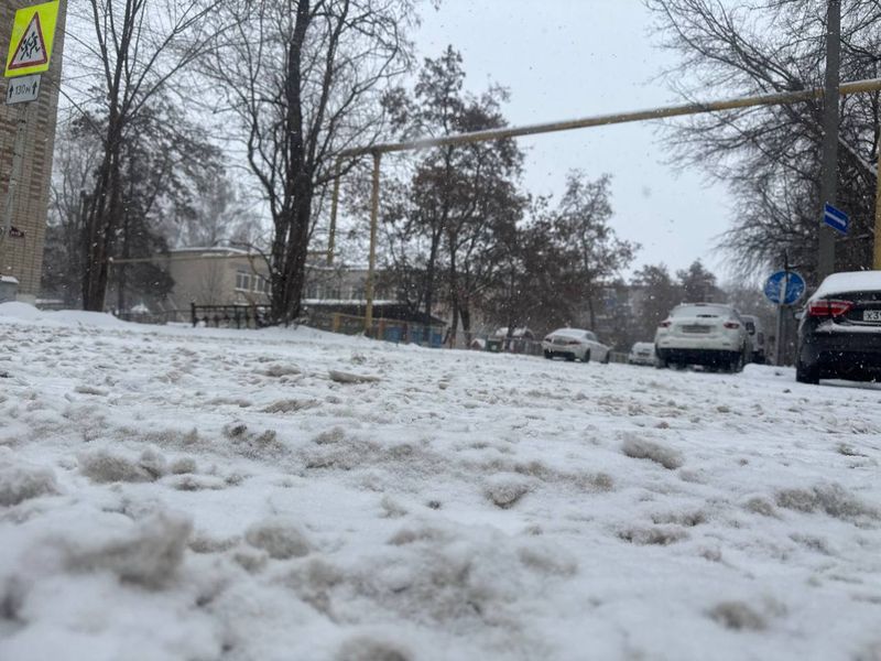 Циклон несет с Атлантики теплый влажный воздух - метели уйдут из региона недалеко и не надолго